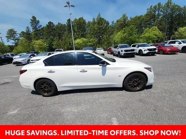2020 INFINITI Q50 LUXE
