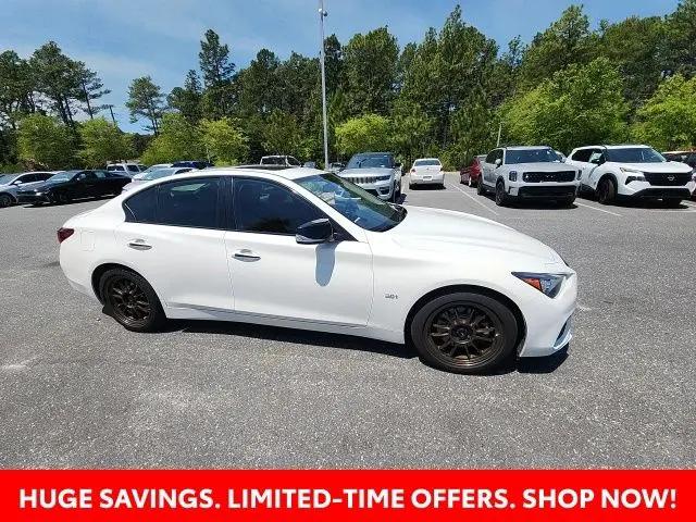 2020 INFINITI Q50 LUXE