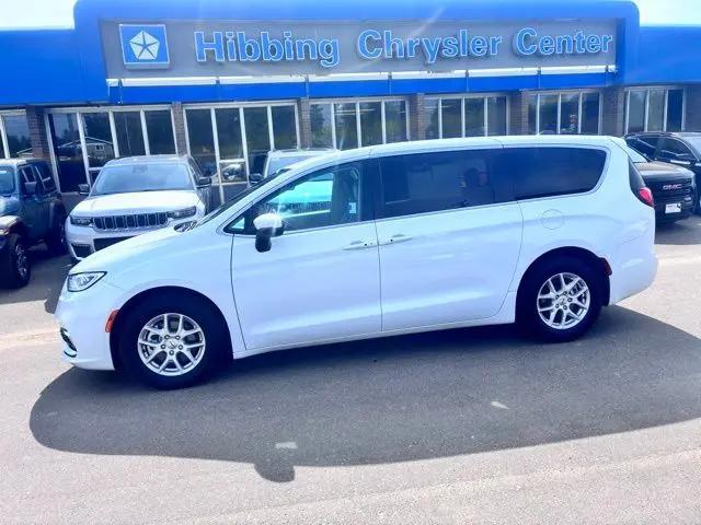 2023 Chrysler Pacifica Touring L for sale in Hibbing, MN