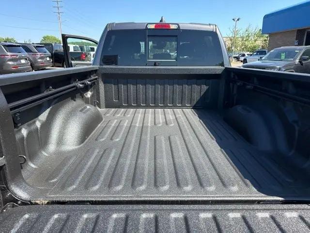 2026 Ram 1500 Big Horn Crew Cab 4x4 64 Box