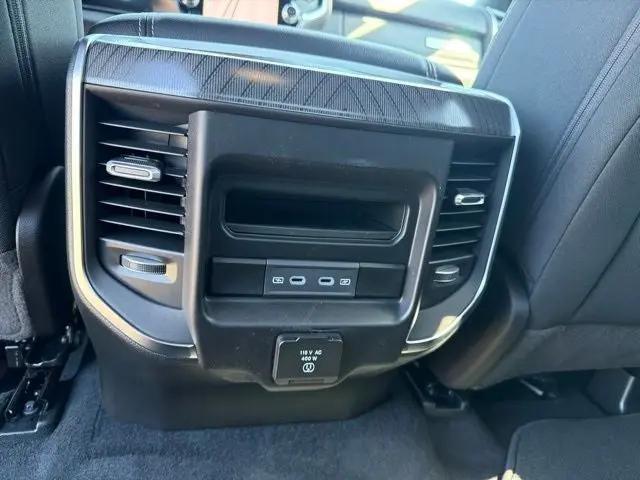 2026 Ram 1500 Big Horn Crew Cab 4x4 64 Box
