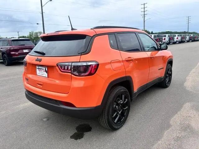 2026 Jeep Compass Latitude Altitude