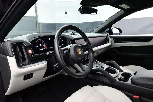 2024 Porsche Cayenne E-Hybrid Cayenne E-Hybrid
