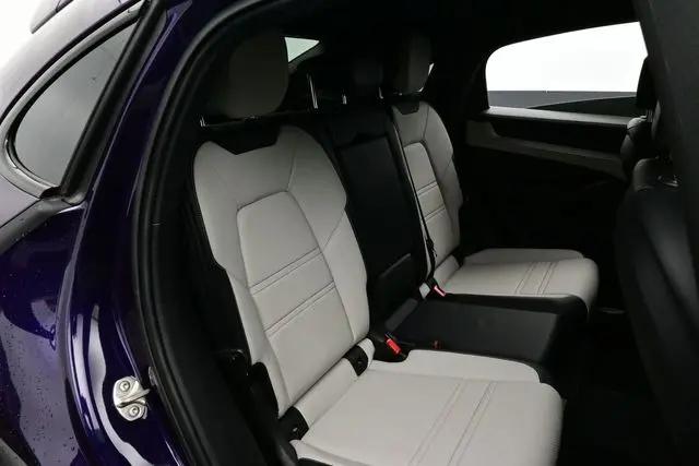 2024 Porsche Cayenne E-Hybrid Cayenne E-Hybrid