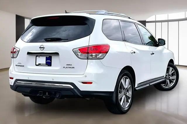 2013 Nissan Pathfinder Platinum