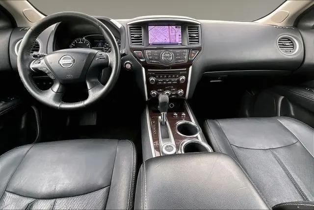 2013 Nissan Pathfinder Platinum