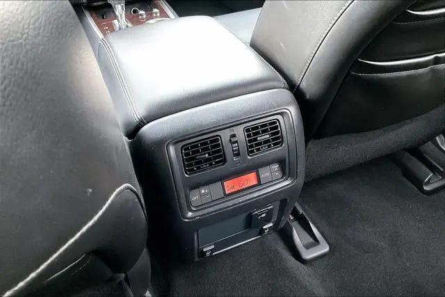 2013 Nissan Pathfinder Platinum