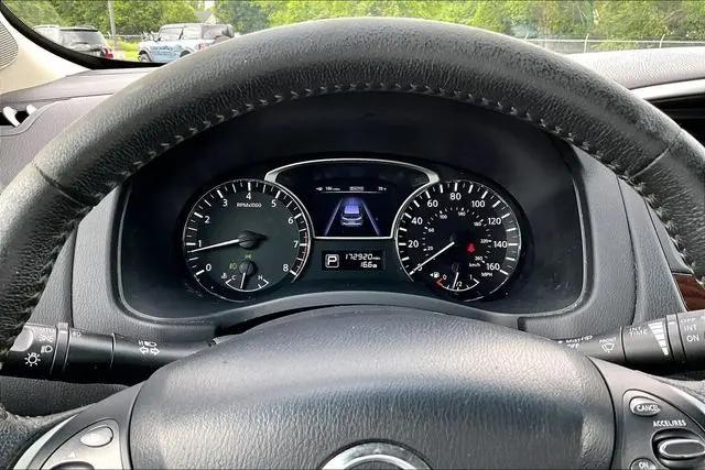 2013 Nissan Pathfinder Platinum