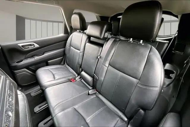 2013 Nissan Pathfinder Platinum