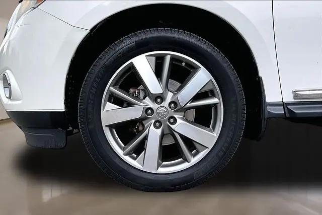 2013 Nissan Pathfinder Platinum