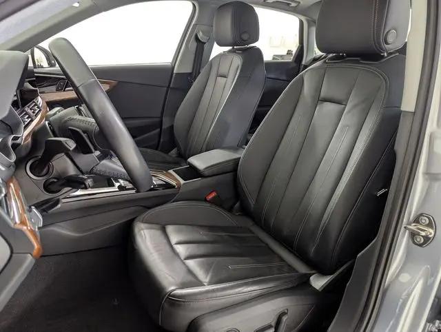2023 Audi A4 Premium 40 TFSI quattro S tronic
