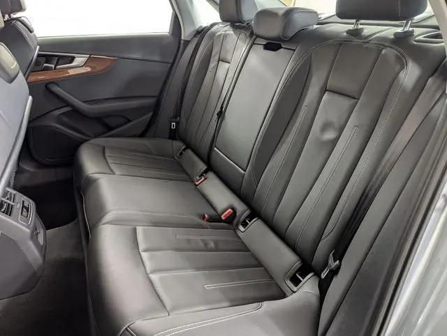 2023 Audi A4 Premium 40 TFSI quattro S tronic