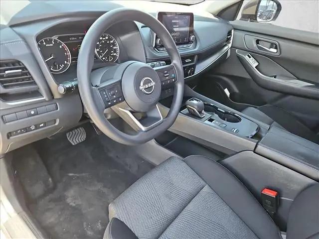 2024 Nissan Rogue SV FWD