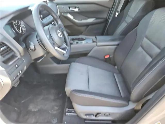 2024 Nissan Rogue SV FWD