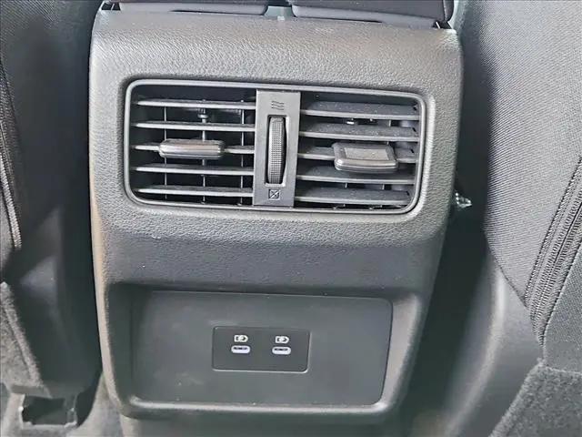 2024 Nissan Rogue SV FWD