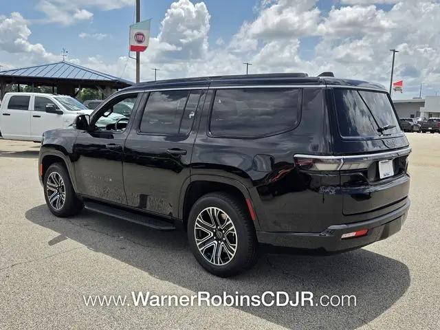 2026 Jeep Grand Wagoneer 4x2