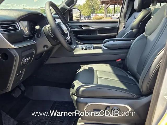 2026 Jeep Grand Wagoneer Upland