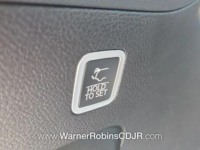 2026 Jeep Grand Wagoneer Upland