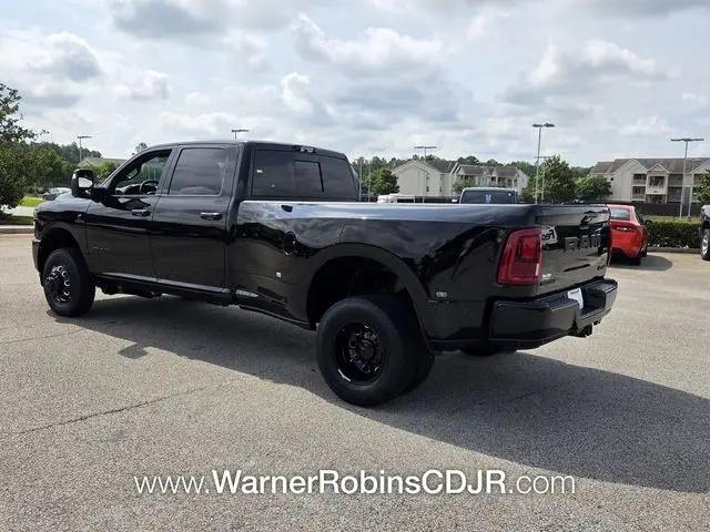 2026 Ram 3500 Big Horn Crew Cab 4x4 8' Box
