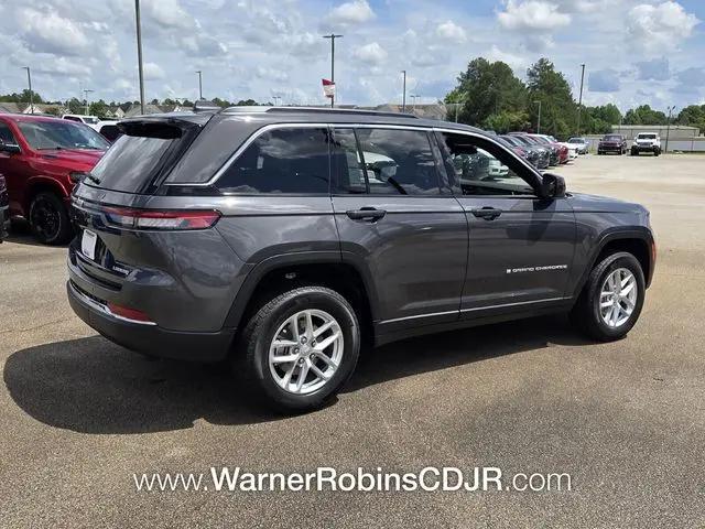 2026 Jeep Grand Cherokee Altitude 4x2