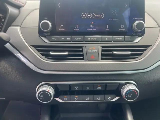 2025 Nissan Altima SR FWD