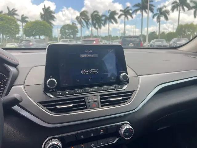 2025 Nissan Altima SR FWD