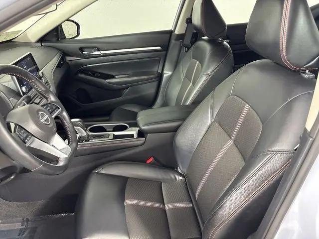 2025 Nissan Altima SR FWD