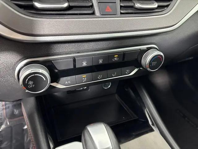 2025 Nissan Altima SR FWD