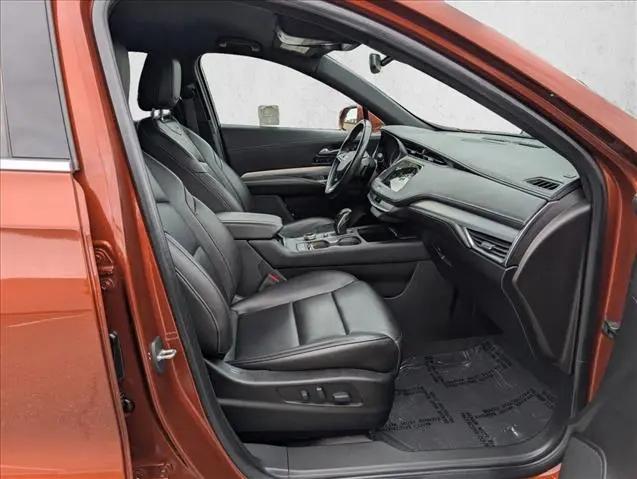 2019 Cadillac XT4 Premium Luxury