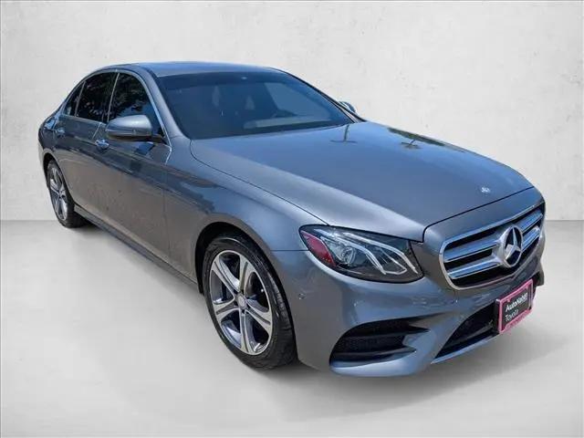 2017 Mercedes-Benz E-CLASS E 300 E 300