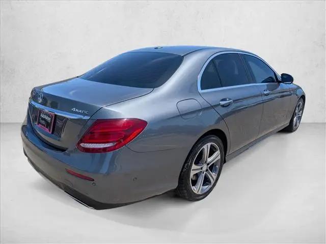 2017 Mercedes-Benz E-CLASS E 300 E 300