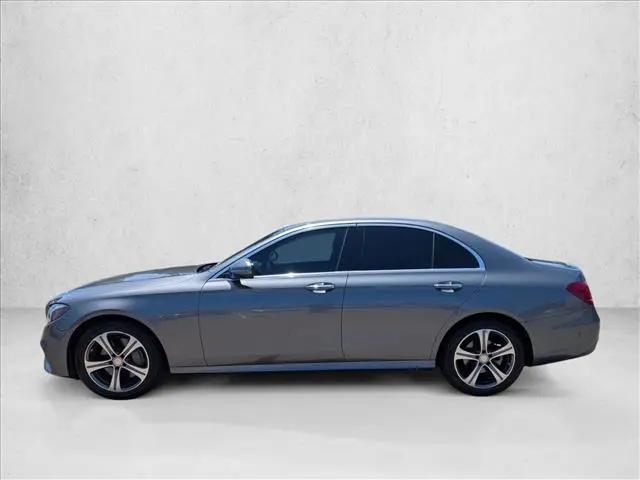 2017 Mercedes-Benz E-CLASS E 300 E 300
