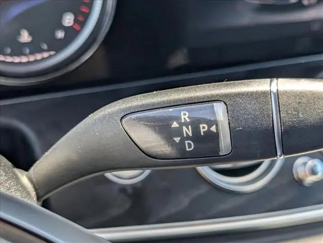2017 Mercedes-Benz E-CLASS E 300 E 300