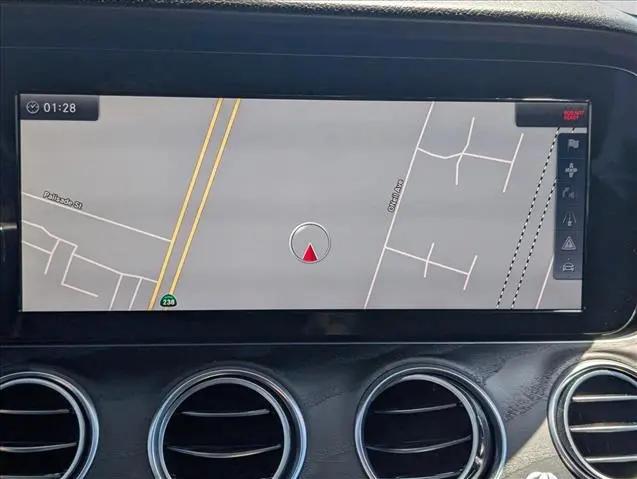 2017 Mercedes-Benz E-CLASS E 300 E 300