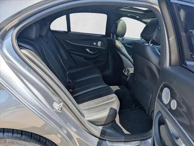 2017 Mercedes-Benz E-CLASS E 300 E 300