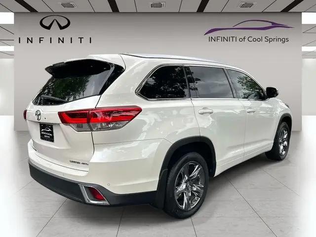 2019 Toyota Highlander Limited Platinum
