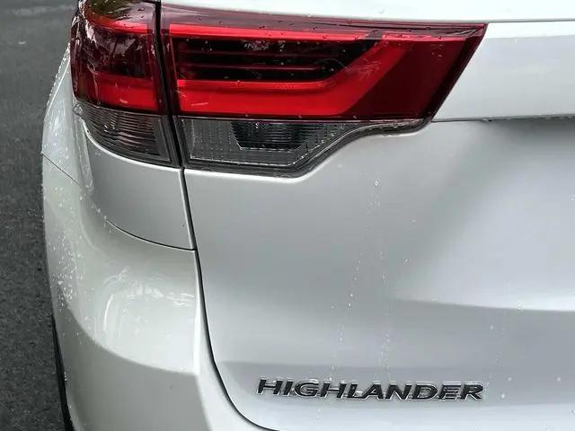 2019 Toyota Highlander Limited Platinum