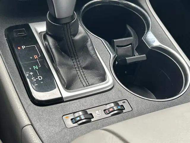 2019 Toyota Highlander Limited Platinum