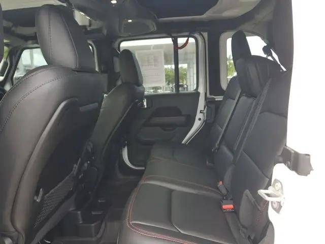 2024 Jeep Wrangler 4-Door Recon 4x4