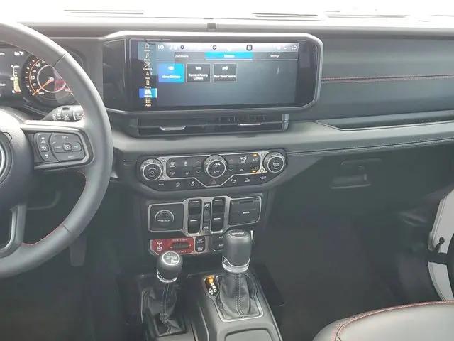 2024 Jeep Wrangler 4-Door Recon 4x4