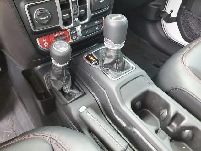2024 Jeep Wrangler 4-Door Recon 4x4