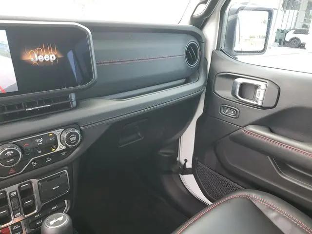 2024 Jeep Wrangler 4-Door Recon 4x4