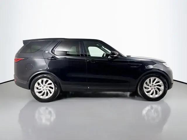 2025 Land Rover Discovery P300 S