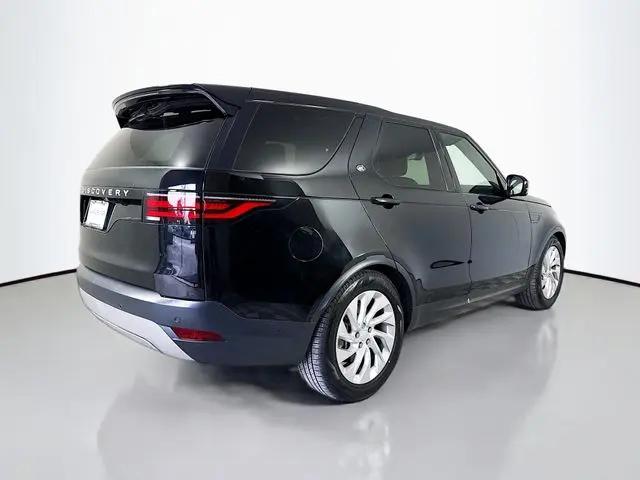 2025 Land Rover Discovery P300 S
