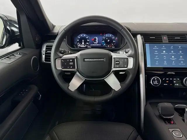2025 Land Rover Discovery P300 S