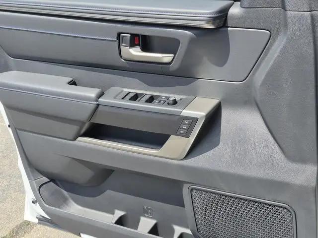 2026 Toyota Tundra Platinum CrewMax 5.5' Bed