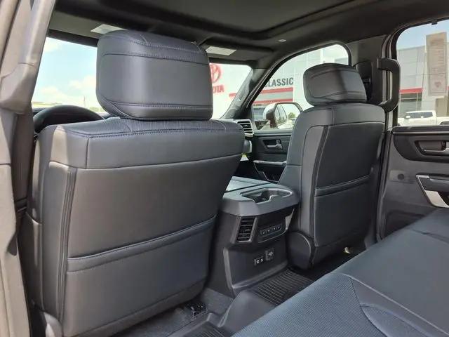 2026 Toyota Tundra Platinum CrewMax 5.5' Bed
