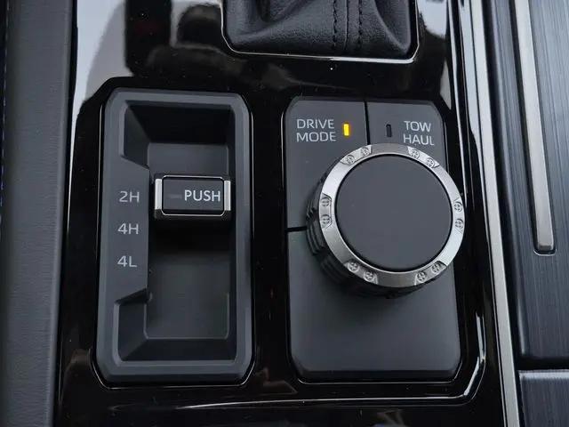 2026 Toyota Tundra Platinum CrewMax 5.5' Bed