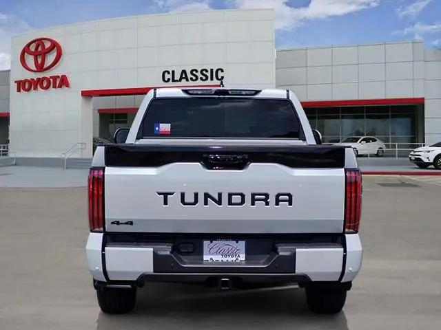 2026 Toyota Tundra Platinum CrewMax 5.5' Bed