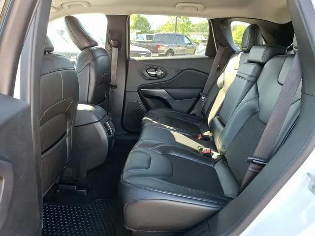 2019 Jeep Cherokee Latitude Plus 4x4